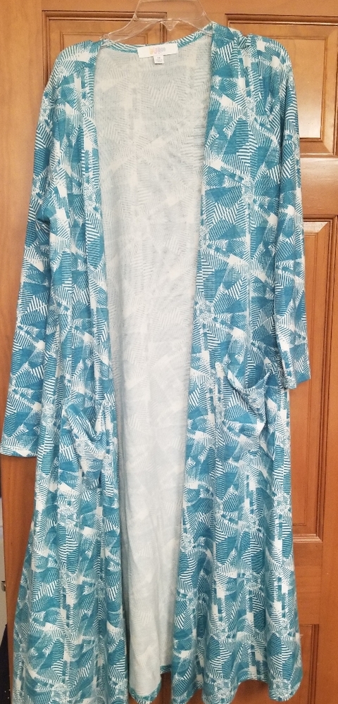 LuLaRoe Sarah